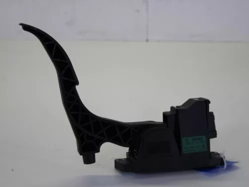 Gaspedaalpositie Sensor-7884061