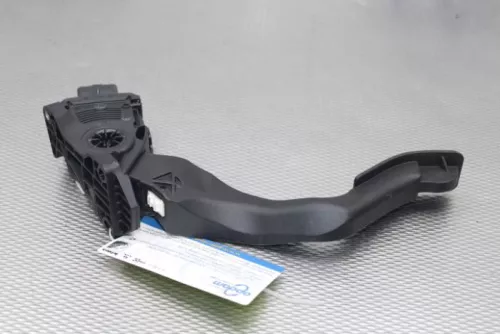 Gaspedaalpositie Sensor-7739024