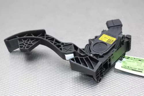 Gaspedaalpositie Sensor-7612208