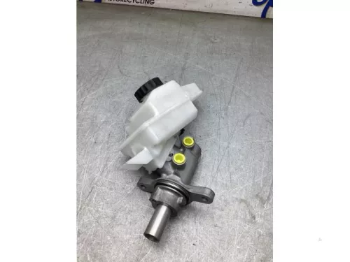 Hoofdremcilinder-8266027