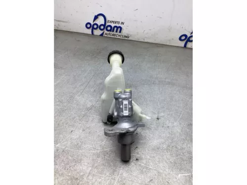 Hoofdremcilinder-8284590