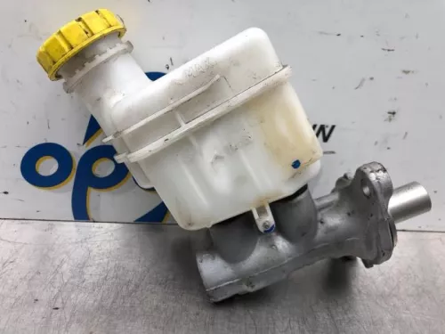 Hoofdremcilinder-7718000