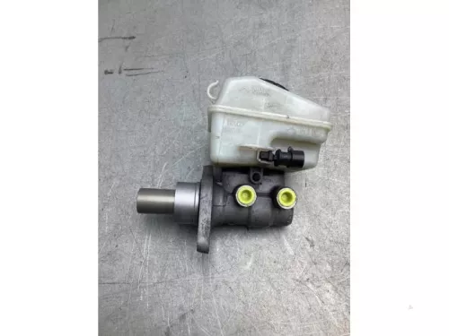 Hoofdremcilinder-8078812