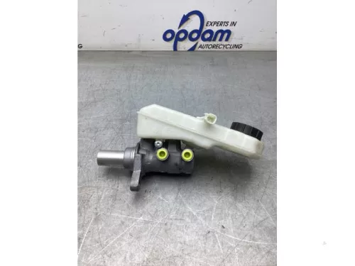 Hoofdremcilinder-8160577