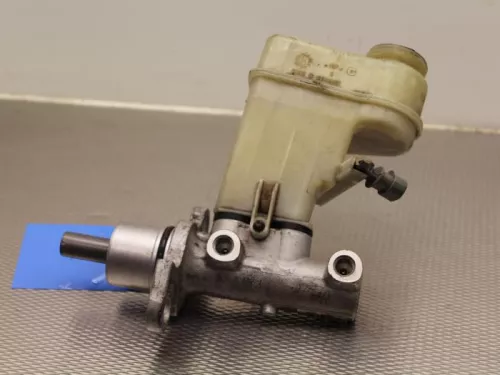 Hoofdremcilinder-7895702