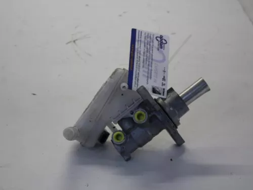 Hoofdremcilinder-7880950