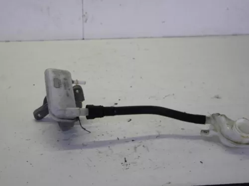 Hoofdremcilinder-7617292