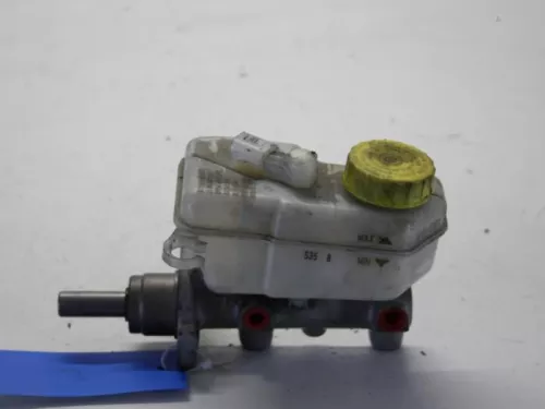 Hoofdremcilinder-7765320