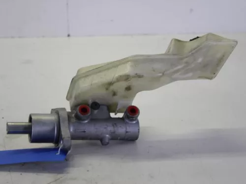 Hoofdremcilinder-7619865