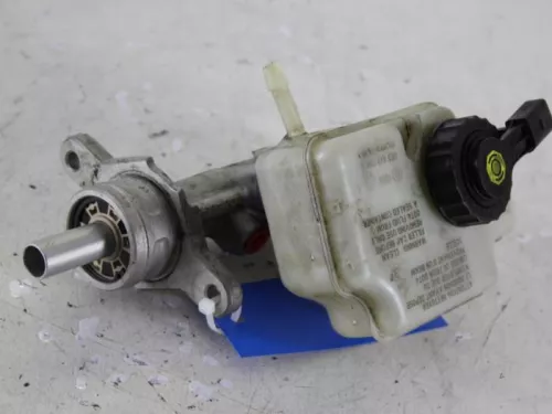 Hoofdremcilinder-7886413