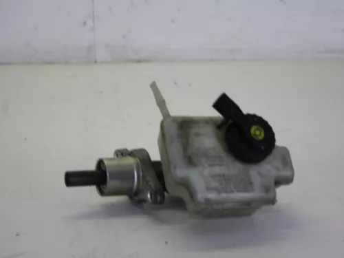 Hoofdremcilinder-7884738