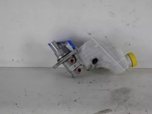 Hoofdremcilinder-7887353