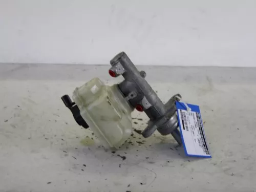 Hoofdremcilinder-7886751