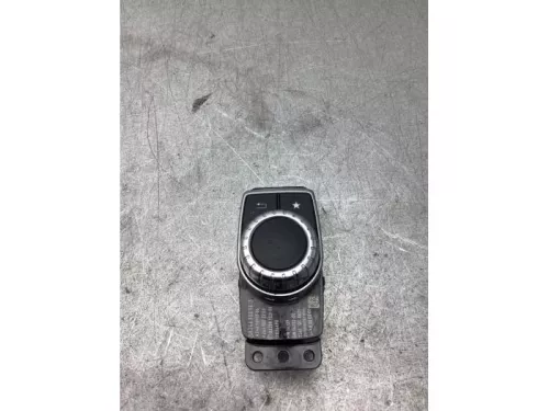 I-Drive knop-8239140