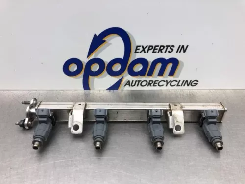 Injector (benzine injectie)-8110836