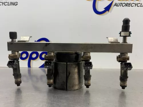 Injector (benzine injectie)-8099823