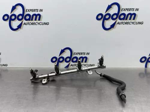 Injector (benzine injectie)-8221230