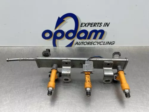 Injector (benzine injectie)-8253146