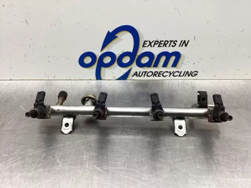 Injector (benzine injectie)-8077345