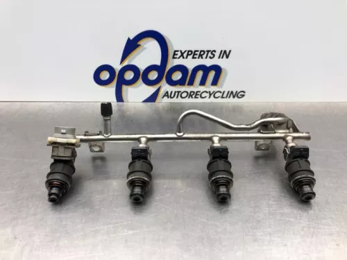 Injector (benzine injectie)-8206116