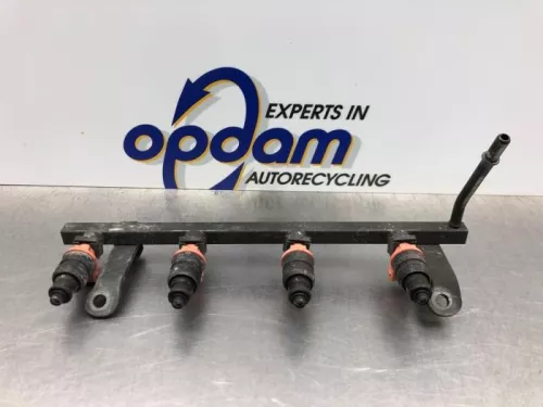 Injector (benzine injectie)-8231128