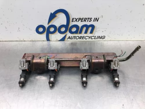 Injector (benzine injectie)-8153040