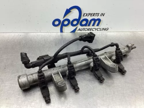 Injector (benzine injectie)-8043523