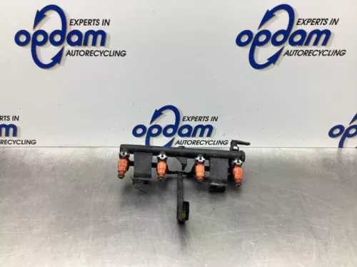 Injector (benzine injectie)-7746233