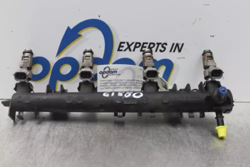 Injector (benzine injectie)-7877189