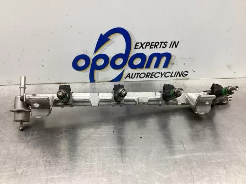 Injector (benzine injectie)-7887514