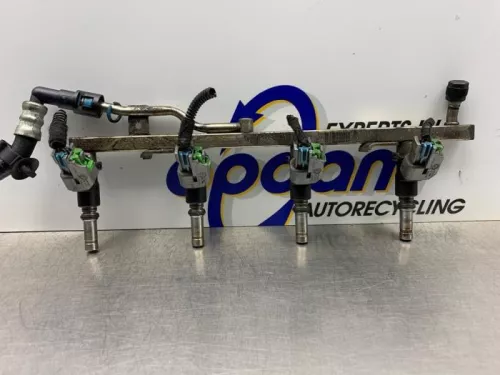 Injector (benzine injectie)-8260499