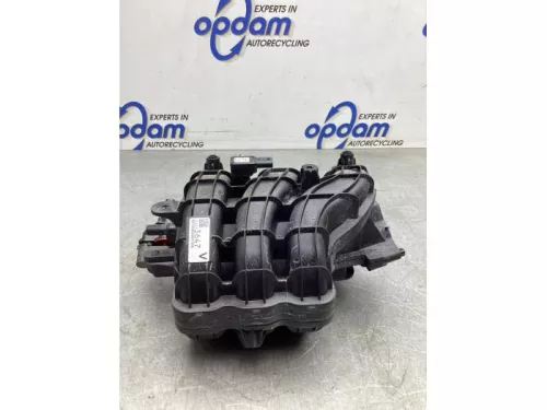 Inlaatspruitstuk-8094018