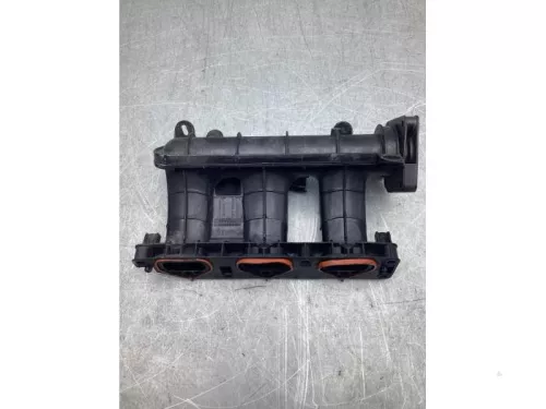 Inlaatspruitstuk-8033487