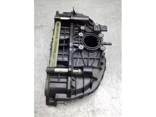 Inlaatspruitstuk-4491025