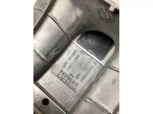 Inlaatspruitstuk-8272279