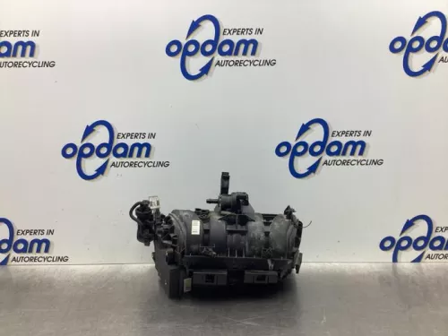 Inlaatspruitstuk-7928438