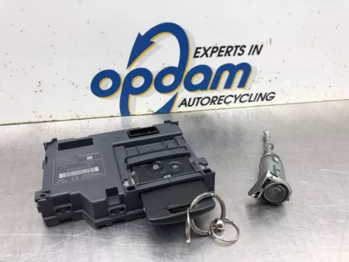 Kaartlezer (slot)-8108798