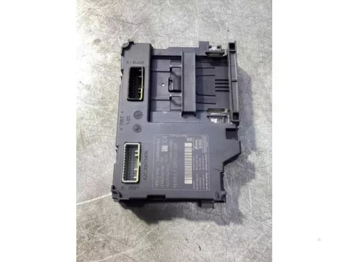 Kaartlezer (slot)-8096015