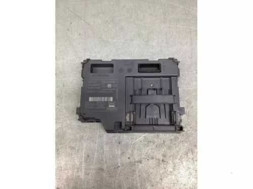 Kaartlezer (slot)-8023802