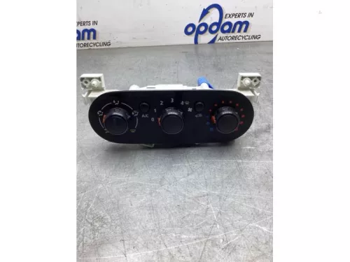 Kachel Bedieningspaneel-8265084