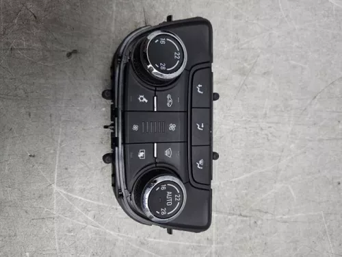 Kachel Bedieningspaneel-8171725