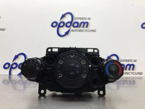 Kachel Bedieningspaneel-8183141