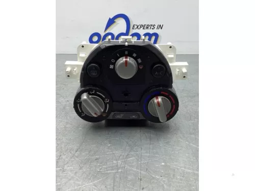 Kachel Bedieningspaneel-7610541