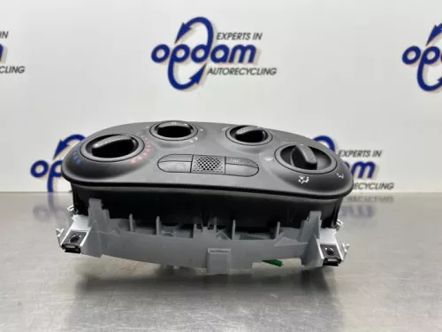 Kachel Bedieningspaneel-8228325