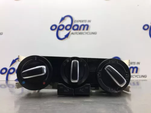 Kachel Bedieningspaneel-8196374