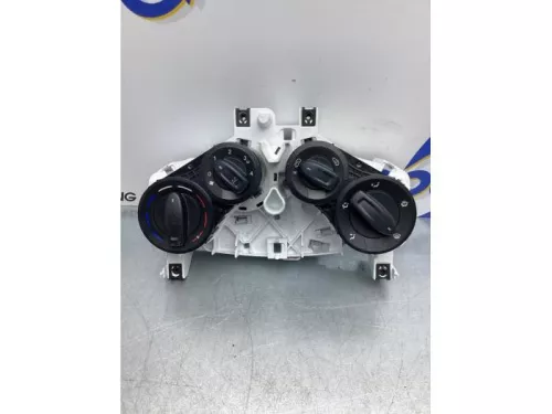 Kachel Bedieningspaneel-7524883