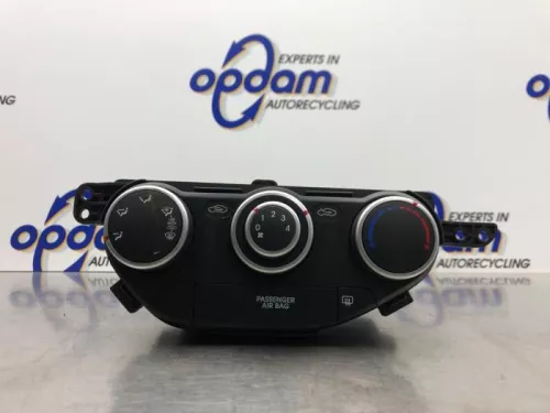 Kachel Bedieningspaneel-8192667