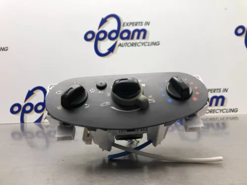 Kachel Bedieningspaneel-8231586