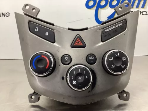 Kachel Bedieningspaneel-8294956