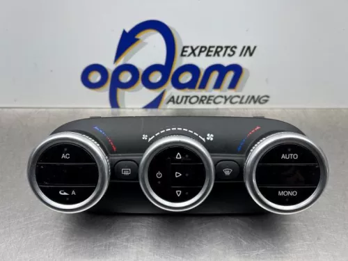 Kachel Bedieningspaneel-8271688